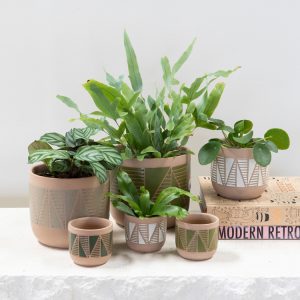 Neka Planter Pot